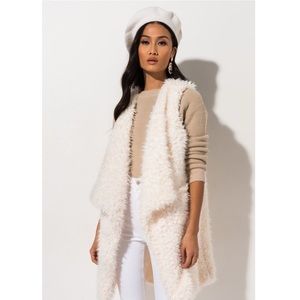 Mango fuzzy teddy cream vest